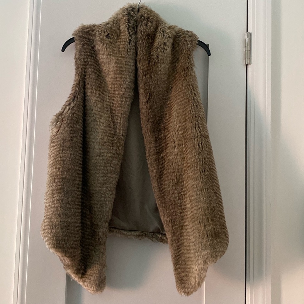 Faux fur vest
